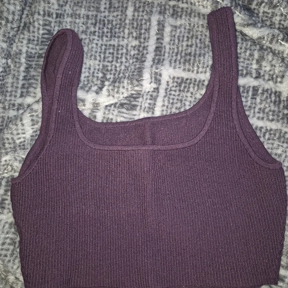 Babaton Deep Purple Ribbed Tank Top - Picture 2 of 3